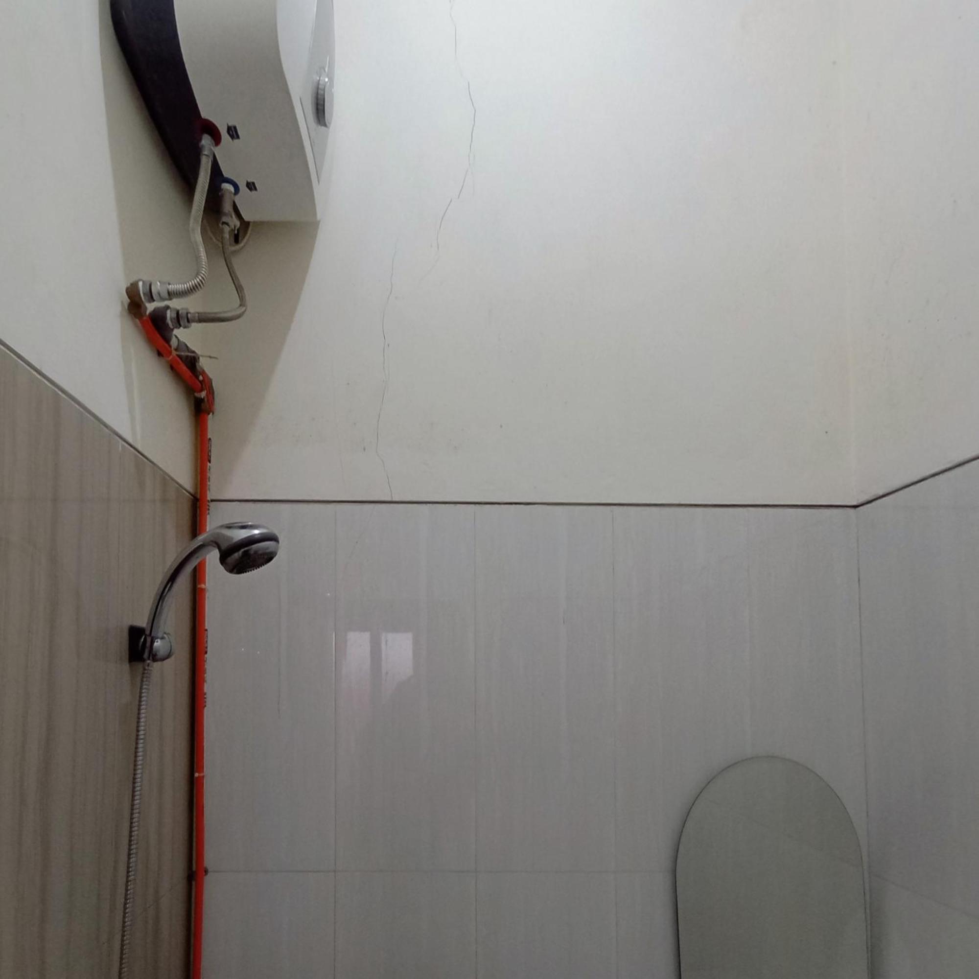 Reddoorz At Syariah House Purwokerto Hotel Exterior foto
